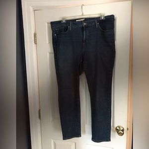 Levi’s 311 Shaping Skinny Size 18W